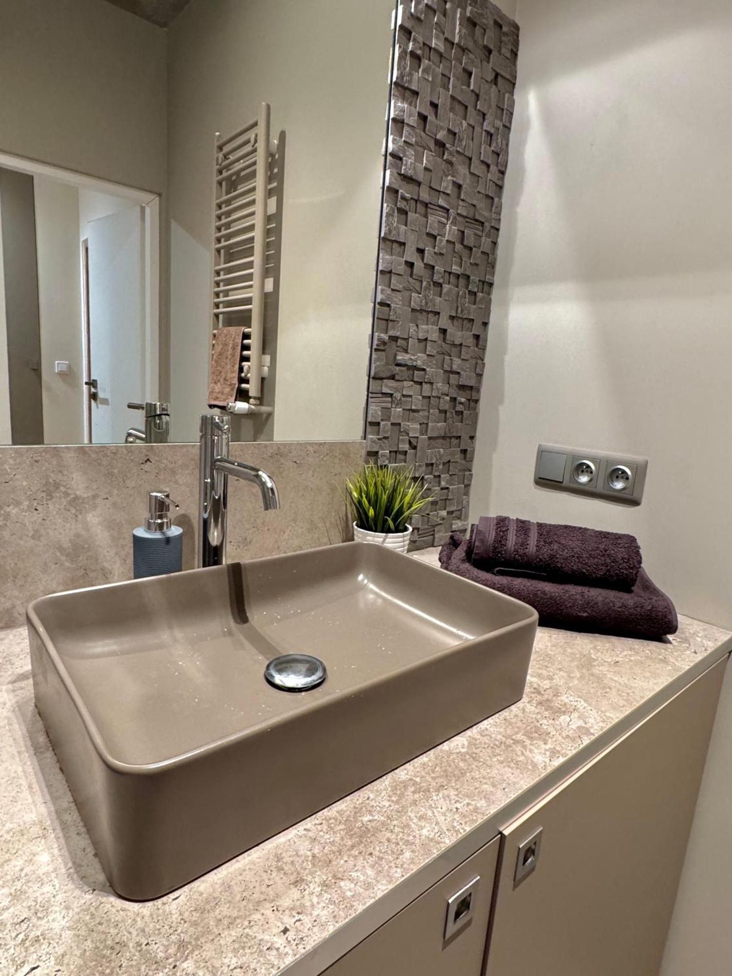 Komputerowa Apartments Airport And Business District وارسو المظهر الخارجي الصورة