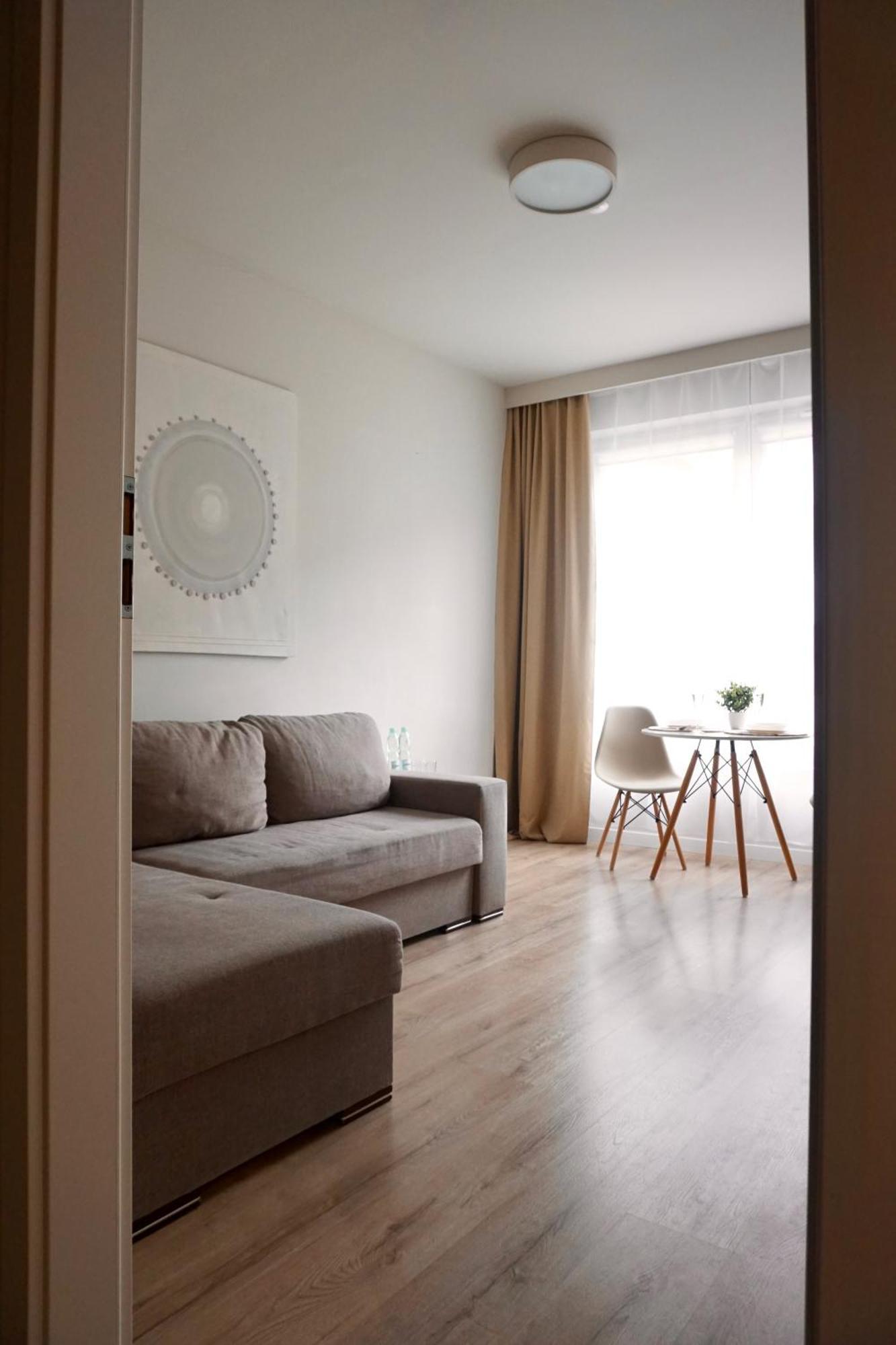 Komputerowa Apartments Airport And Business District وارسو المظهر الخارجي الصورة