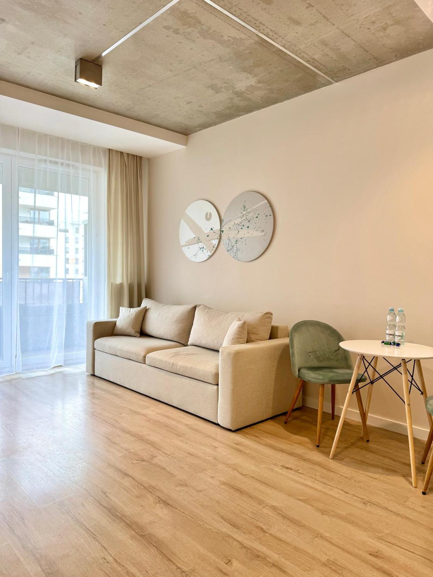 Komputerowa Apartments Airport And Business District وارسو المظهر الخارجي الصورة